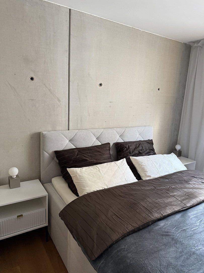 Pronájem bytu 2+1 62 m², Lerchenfeldstraße 28, München, Bavorsko Pronájem bytu 2+1 62 m², Lerchenfeldstraße 28, München, Bavorsko