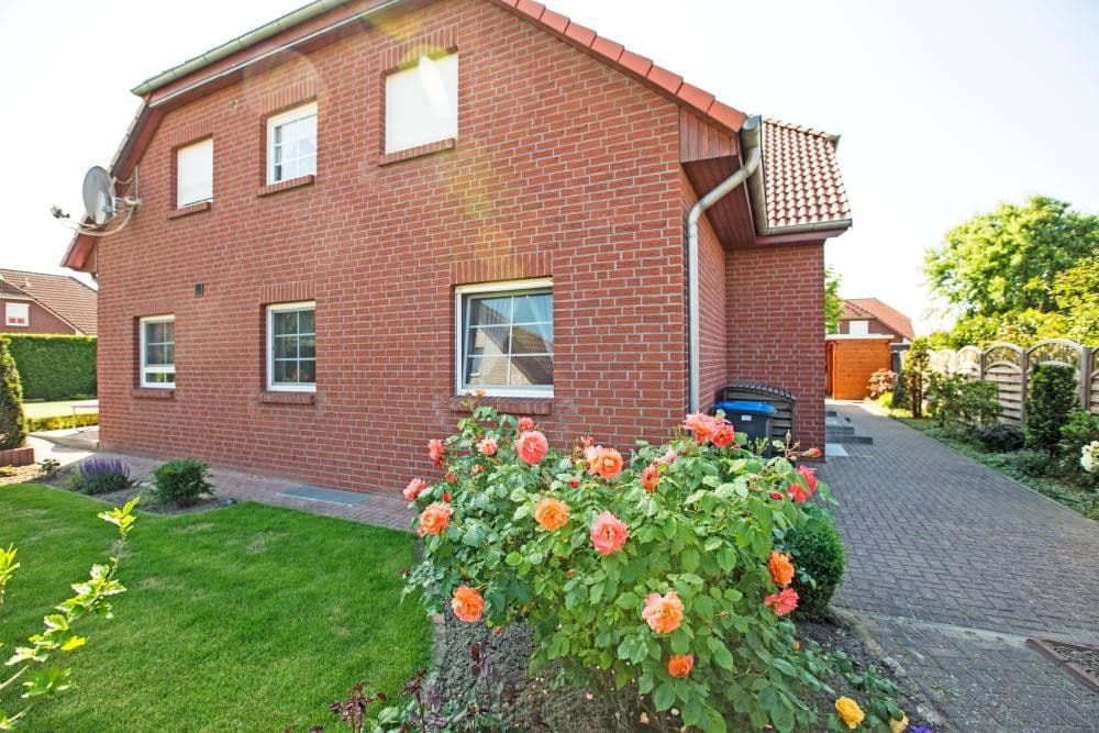 Pronájem bytu 3+1 100 m², Modersohn-Becker-Ring 52, Wolfsburg, Dolní Sasko Pronájem bytu 3+1 100 m², Modersohn-Becker-Ring 52, Wolfsburg, Dolní Sasko