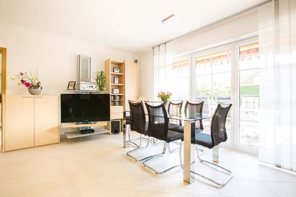 Pronájem bytu 3+1 100 m², Modersohn-Becker-Ring 52, Wolfsburg, Dolní Sasko Pronájem bytu 3+1 100 m², Modersohn-Becker-Ring 52, Wolfsburg, Dolní Sasko