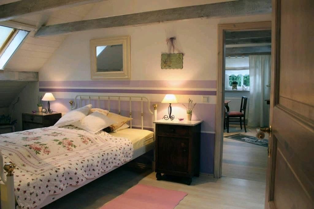 Prodej domu 240 m², pozemek 1.955 m², Grafelderstr. 1, Herzlake, Dolní Sasko Prodej domu 240 m², pozemek 1.955 m², Grafelderstr. 1, Herzlake, Dolní Sasko