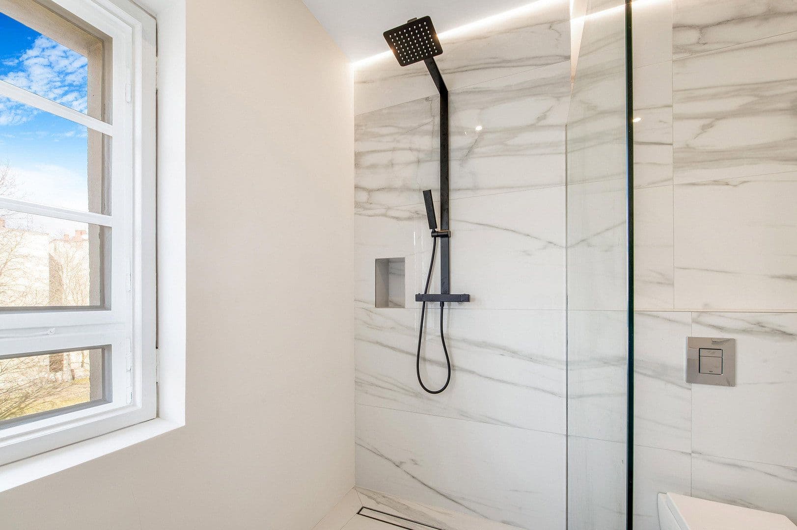 Prodej bytu 2+1 57 m², Berlin, Berlín Prodej bytu 2+1 57 m², Berlin, Berlín