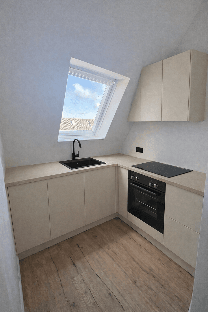 Prodej bytu 1+1 25 m², Hamburger Chaussee 45, Kiel, Šlesvicko-Holštýnsko Prodej bytu 1+1 25 m², Hamburger Chaussee 45, Kiel, Šlesvicko-Holštýnsko