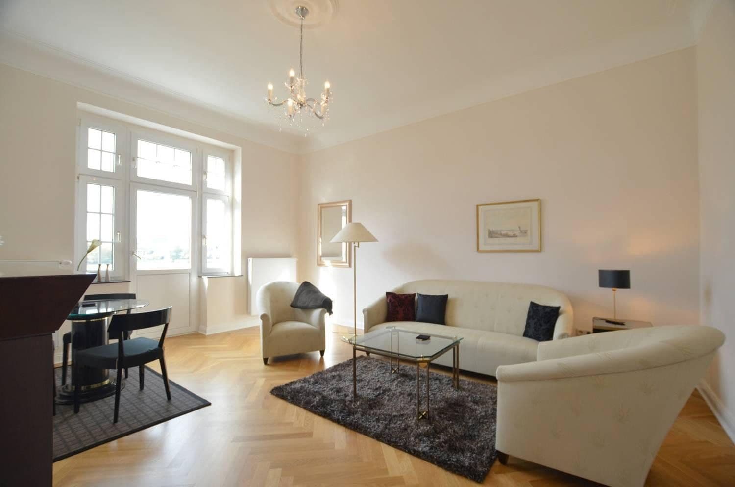 Pronájem bytu 3+1 85 m², Hauptstr. 561, Königswinter, Severní Porýní-Vestfálsko Pronájem bytu 3+1 85 m², Hauptstr. 561, Königswinter, Severní Porýní-Vestfálsko