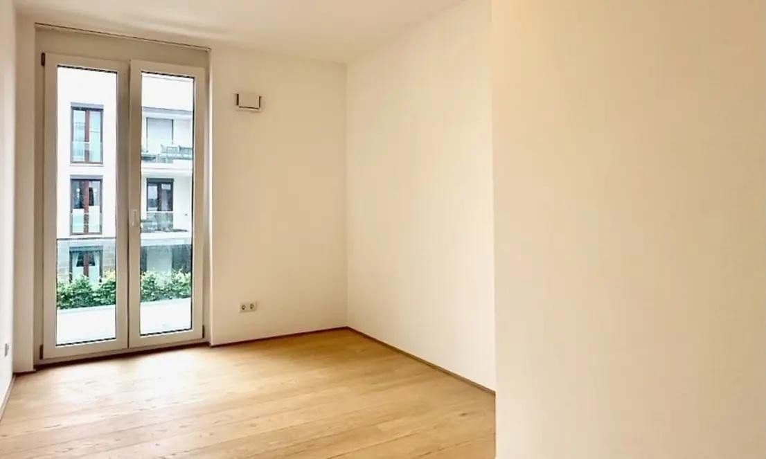 Pronájem bytu 3+1 92 m², Hafenstraße 27, Bingen am Rhein, Porýní-Falc Pronájem bytu 3+1 92 m², Hafenstraße 27, Bingen am Rhein, Porýní-Falc