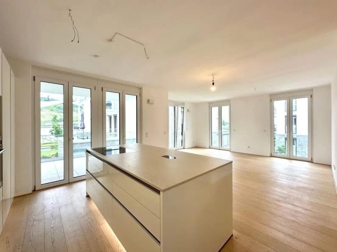 Pronájem bytu 3+1 92 m², Hafenstraße 27, Bingen am Rhein, Porýní-Falc Pronájem bytu 3+1 92 m², Hafenstraße 27, Bingen am Rhein, Porýní-Falc