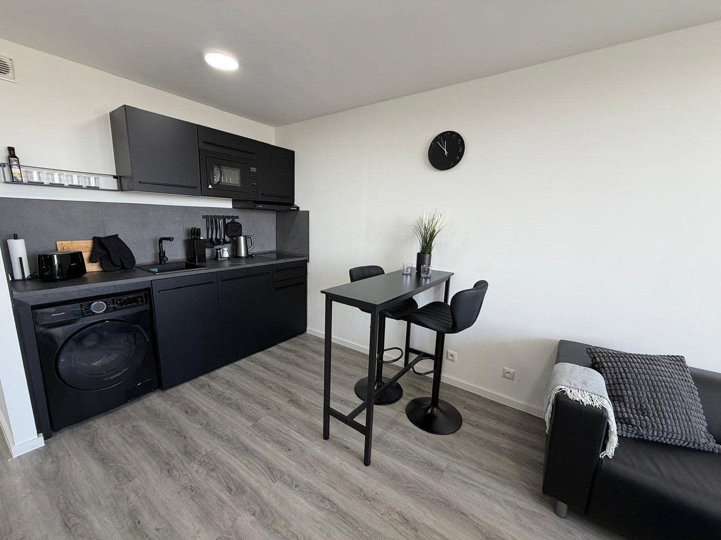 Pronájem bytu 2+1 55 m², St. Johann 6, Erlangen, Bavorsko Pronájem bytu 2+1 55 m², St. Johann 6, Erlangen, Bavorsko