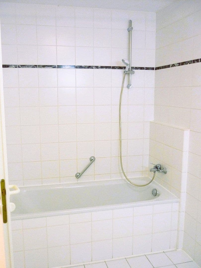 Pronájem bytu 3+1 76 m², Schlüsselfelder Str. 16a, Nürnberg, Bavorsko Pronájem bytu 3+1 76 m², Schlüsselfelder Str. 16a, Nürnberg, Bavorsko