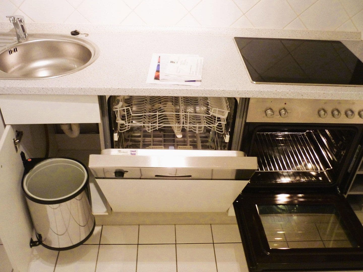 Pronájem bytu 2+1 76 m², Schlüsselfelder Str. 16a, Nürnberg, Bavorsko Pronájem bytu 2+1 76 m², Schlüsselfelder Str. 16a, Nürnberg, Bavorsko