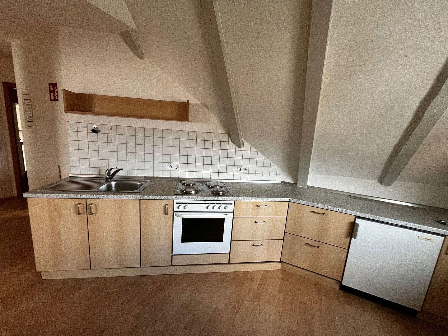 Pronájem bytu 2+1 66 m², Tuttlingen, Bádensko-Württembersko Pronájem bytu 2+1 66 m², Tuttlingen, Bádensko-Württembersko
