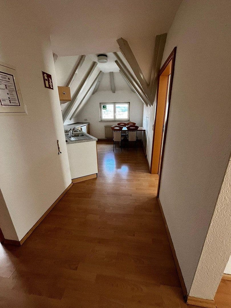 Pronájem bytu 2+1 66 m², Tuttlingen, Bádensko-Württembersko Pronájem bytu 2+1 66 m², Tuttlingen, Bádensko-Württembersko