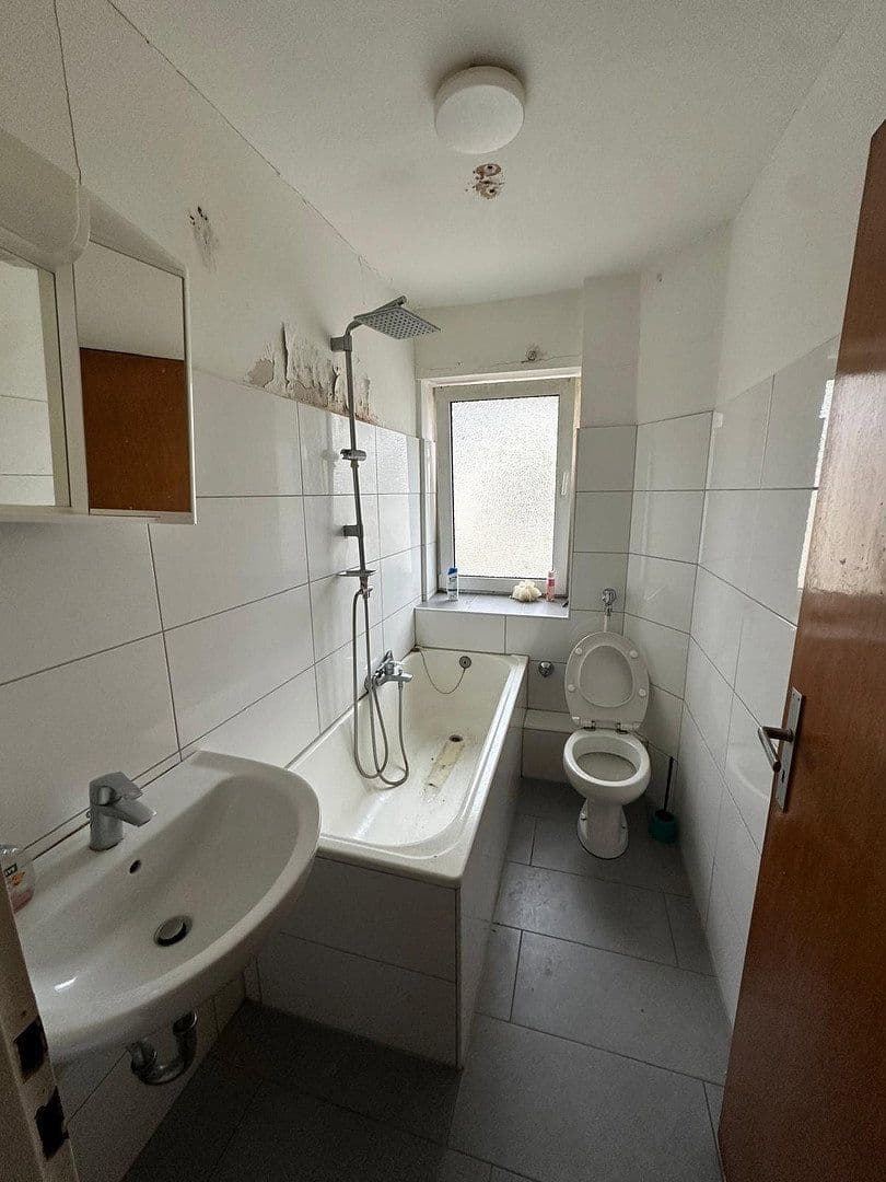 Pronájem bytu 5+1 100 m², Gerther Str. 8, Bochum, Severní Porýní-Vestfálsko Pronájem bytu 5+1 100 m², Gerther Str. 8, Bochum, Severní Porýní-Vestfálsko