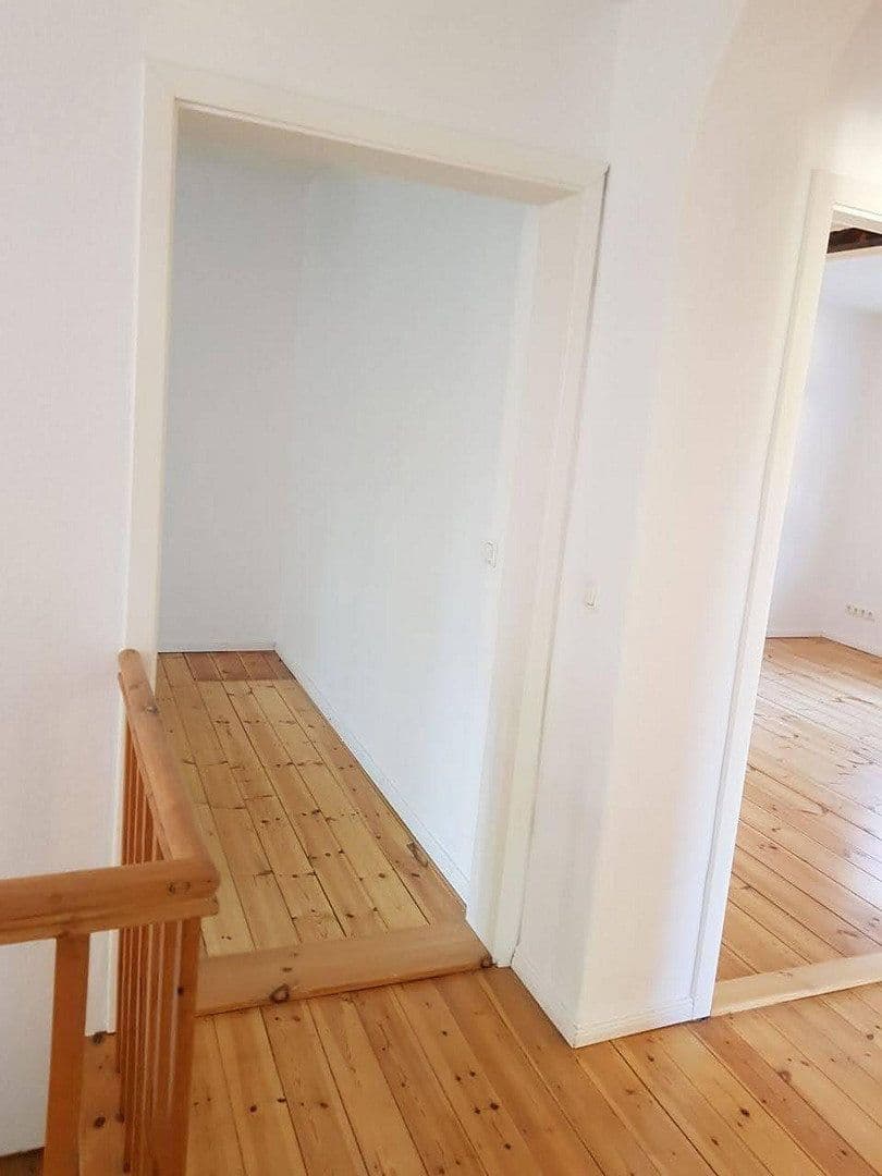 Prodej domu 125 m², pozemek 705 m², Berlin, Berlín Prodej domu 125 m², pozemek 705 m², Berlin, Berlín