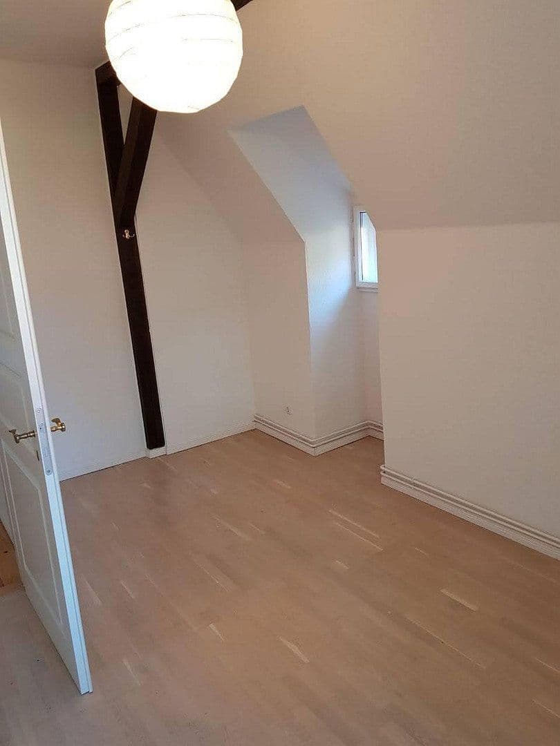 Prodej domu 125 m², pozemek 705 m², Berlin, Berlín Prodej domu 125 m², pozemek 705 m², Berlin, Berlín