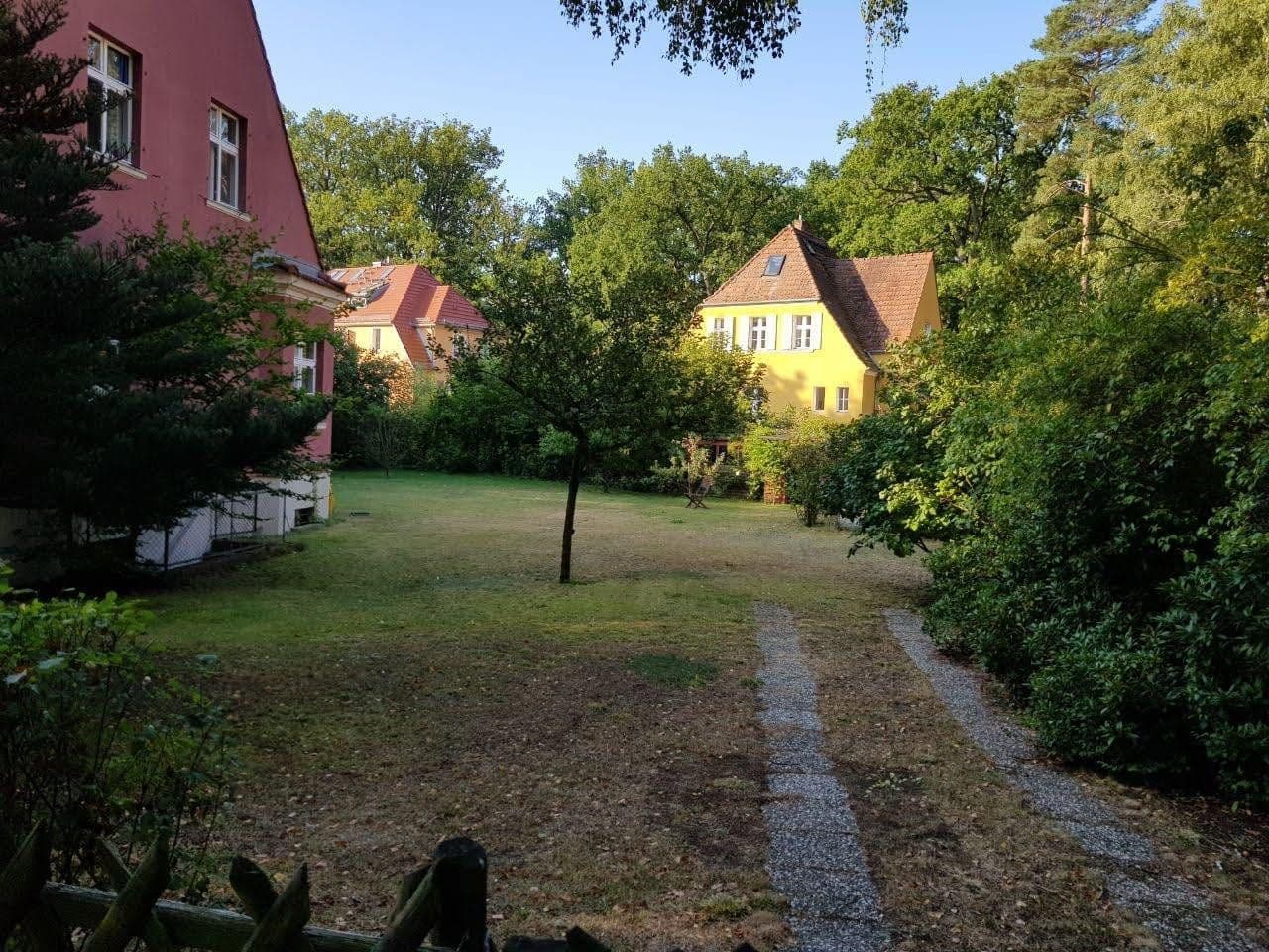 Prodej domu 125 m², pozemek 705 m², Berlin, Berlín Prodej domu 125 m², pozemek 705 m², Berlin, Berlín