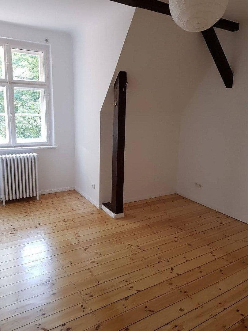 Prodej domu 125 m², pozemek 705 m², Berlin, Berlín Prodej domu 125 m², pozemek 705 m², Berlin, Berlín