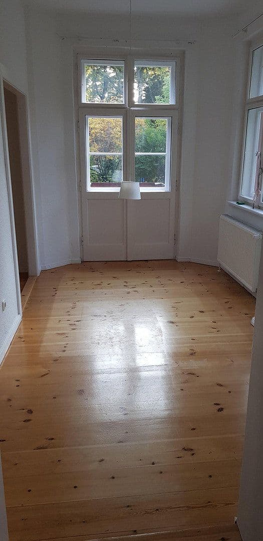 Prodej domu 125 m², pozemek 705 m², Berlin, Berlín Prodej domu 125 m², pozemek 705 m², Berlin, Berlín