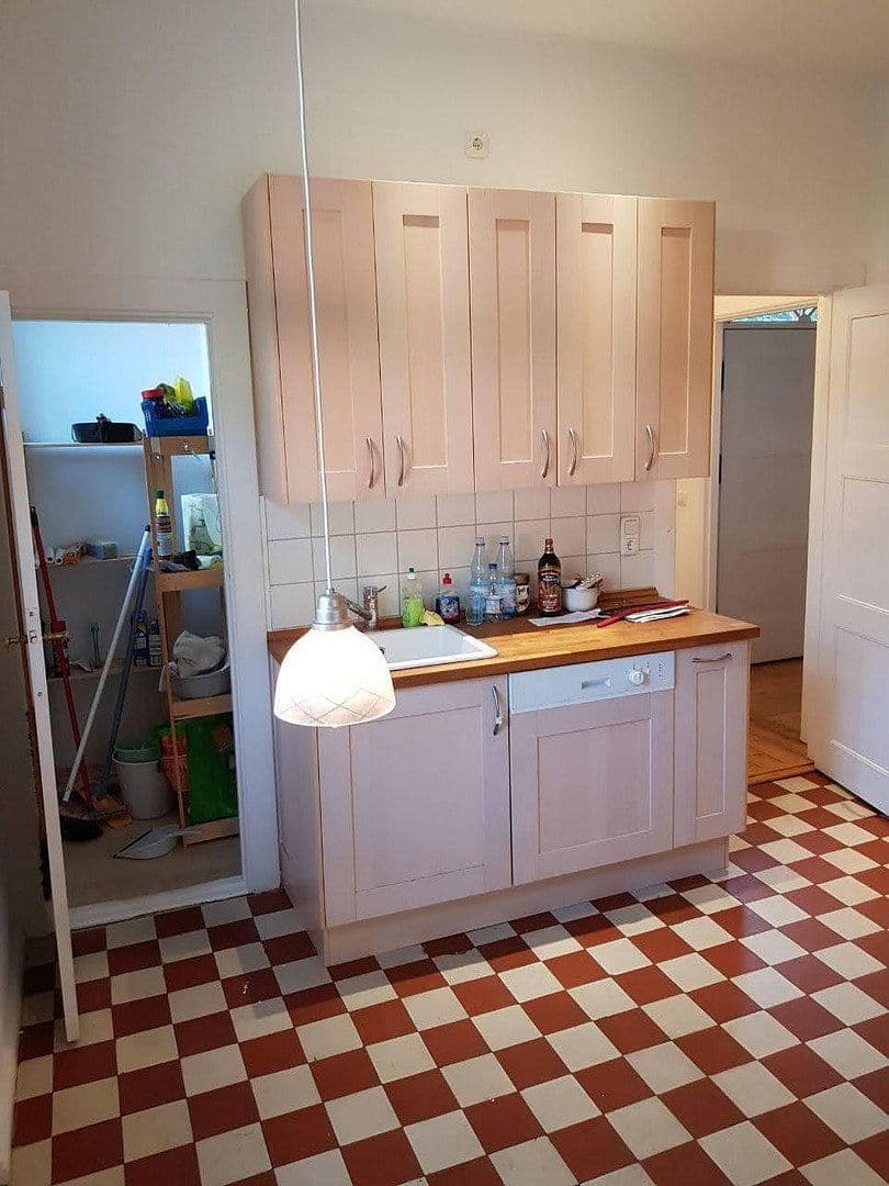 Prodej domu 125 m², pozemek 705 m², Berlin, Berlín Prodej domu 125 m², pozemek 705 m², Berlin, Berlín