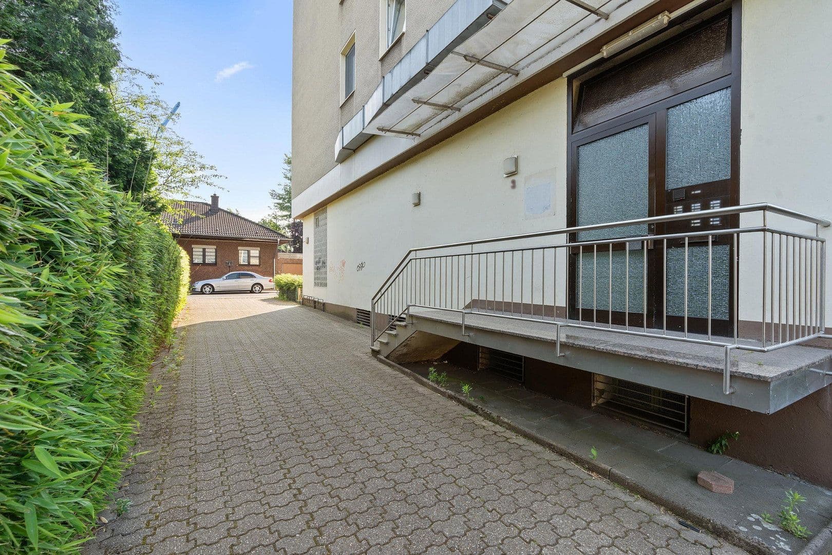 Pronájem bytu 4+1 94 m², Elbinger Straße 3, Duisburg, Severní Porýní-Vestfálsko Pronájem bytu 4+1 94 m², Elbinger Straße 3, Duisburg, Severní Porýní-Vestfálsko