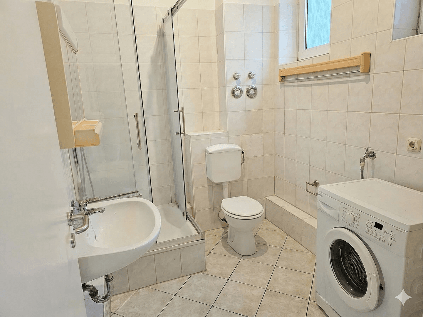Pronájem bytu 1+1 50 m², Falltorstr. 2, Bruchköbel, Hessen Pronájem bytu 1+1 50 m², Falltorstr. 2, Bruchköbel, Hessen