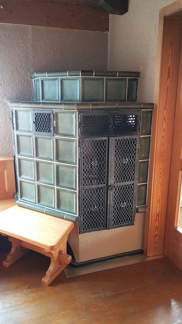 Pronájem bytu 4+kk 150 m², Grabenstr.13, Heimsheim, Bádensko-Württembersko Pronájem bytu 4+kk 150 m², Grabenstr.13, Heimsheim, Bádensko-Württembersko