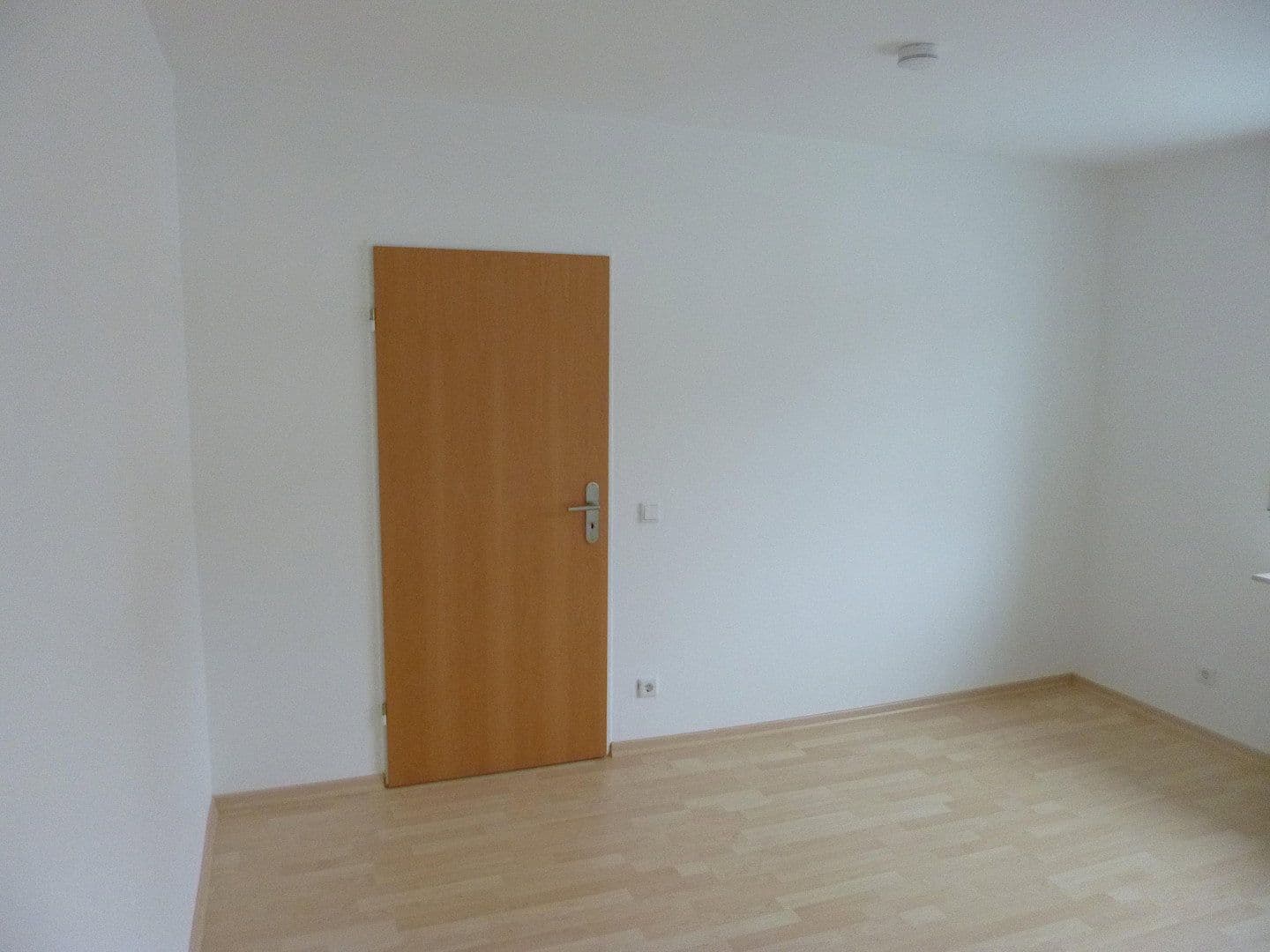 Pronájem bytu 2+1 55 m², Pommernweg 11, Paderborn, Severní Porýní-Vestfálsko Pronájem bytu 2+1 55 m², Pommernweg 11, Paderborn, Severní Porýní-Vestfálsko