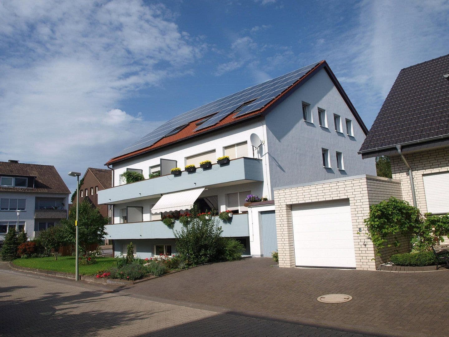 Pronájem bytu 2+1 55 m², Pommernweg 11, Paderborn, Severní Porýní-Vestfálsko Pronájem bytu 2+1 55 m², Pommernweg 11, Paderborn, Severní Porýní-Vestfálsko
