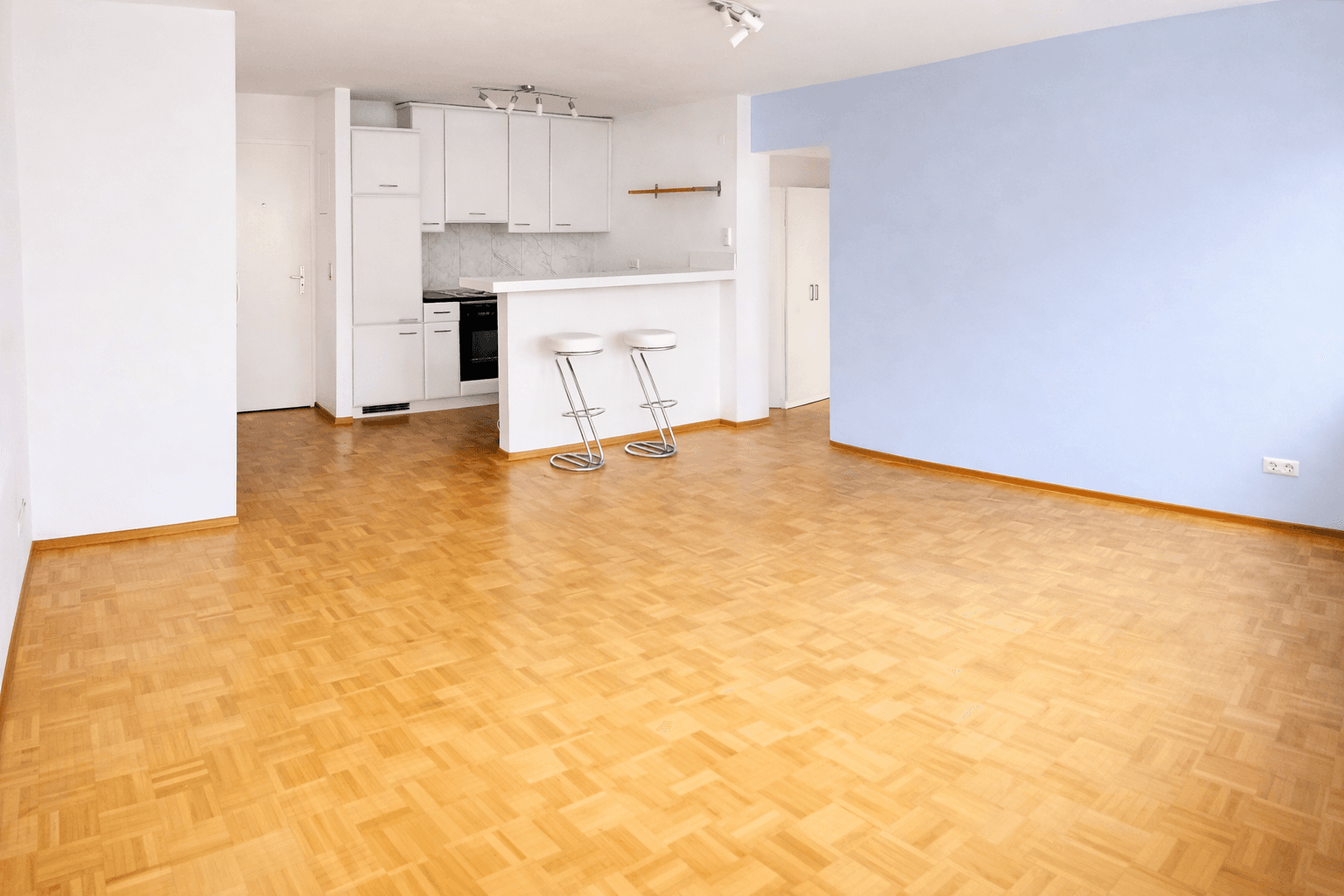 Prodej bytu 2+1 51 m², Augustenstraße 10, Stuttgart, Bádensko-Württembersko Prodej bytu 2+1 51 m², Augustenstraße 10, Stuttgart, Bádensko-Württembersko