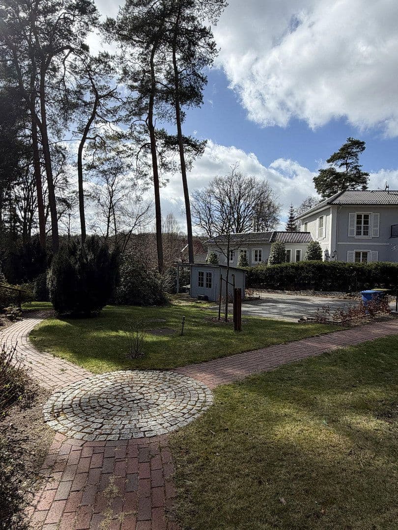 Pronájem domu 175 m², pozemek 2.500 m², Bendestorf, Dolní Sasko Pronájem domu 175 m², pozemek 2.500 m², Bendestorf, Dolní Sasko