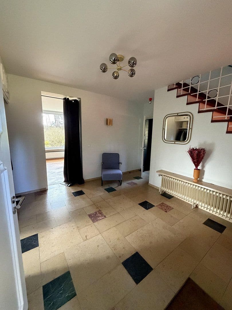 Pronájem domu 175 m², pozemek 2.500 m², Bendestorf, Dolní Sasko Pronájem domu 175 m², pozemek 2.500 m², Bendestorf, Dolní Sasko