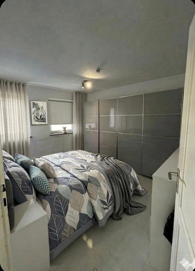 Prodej bytu 4+1 75 m², Reutlingen, Bádensko-Württembersko Prodej bytu 4+1 75 m², Reutlingen, Bádensko-Württembersko