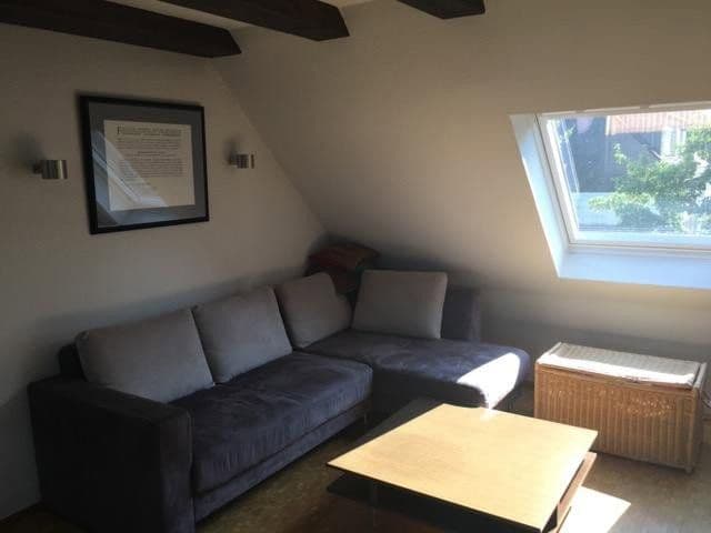 Pronájem bytu 3+1 99 m², Essen, Severní Porýní-Vestfálsko Pronájem bytu 3+1 99 m², Essen, Severní Porýní-Vestfálsko