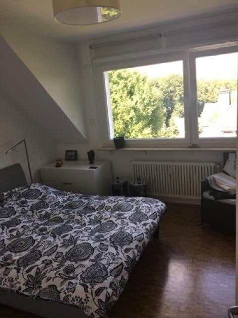 Pronájem bytu 3+1 99 m², Essen, Severní Porýní-Vestfálsko Pronájem bytu 3+1 99 m², Essen, Severní Porýní-Vestfálsko