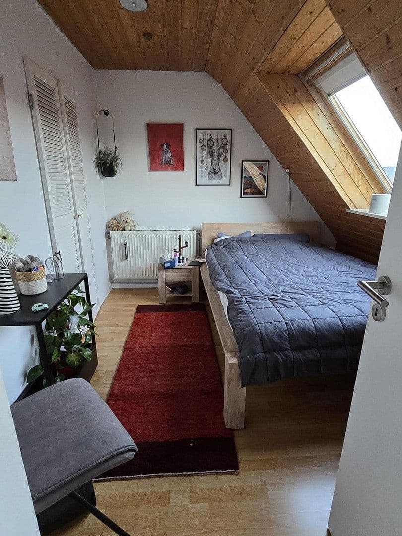 Prodej domu 155 m², pozemek 160 m², Renningen, Bádensko-Württembersko Prodej domu 155 m², pozemek 160 m², Renningen, Bádensko-Württembersko