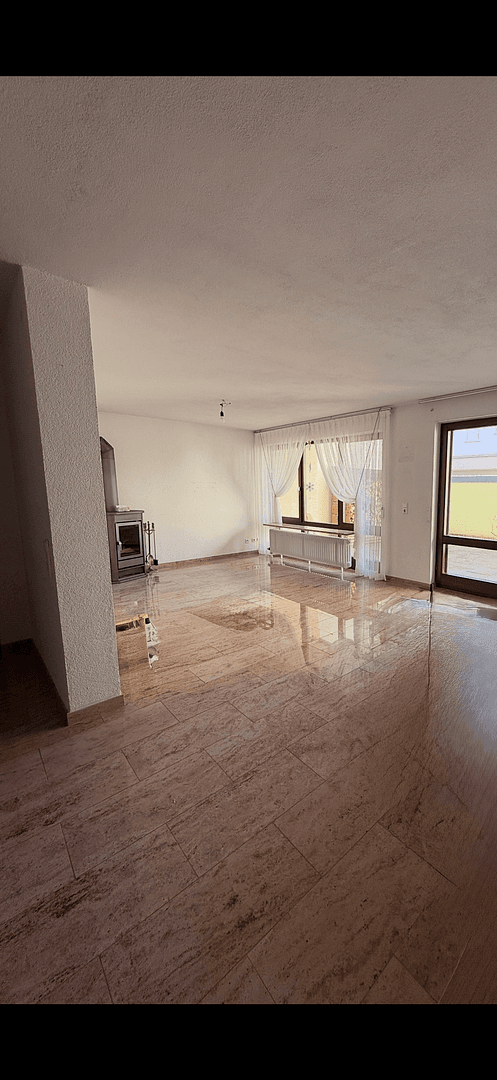 Prodej domu 155 m², pozemek 160 m², Renningen, Bádensko-Württembersko Prodej domu 155 m², pozemek 160 m², Renningen, Bádensko-Württembersko