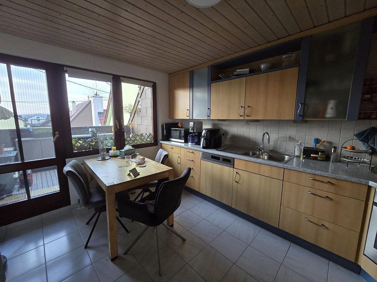 Prodej domu 155 m², pozemek 160 m², Renningen, Bádensko-Württembersko Prodej domu 155 m², pozemek 160 m², Renningen, Bádensko-Württembersko