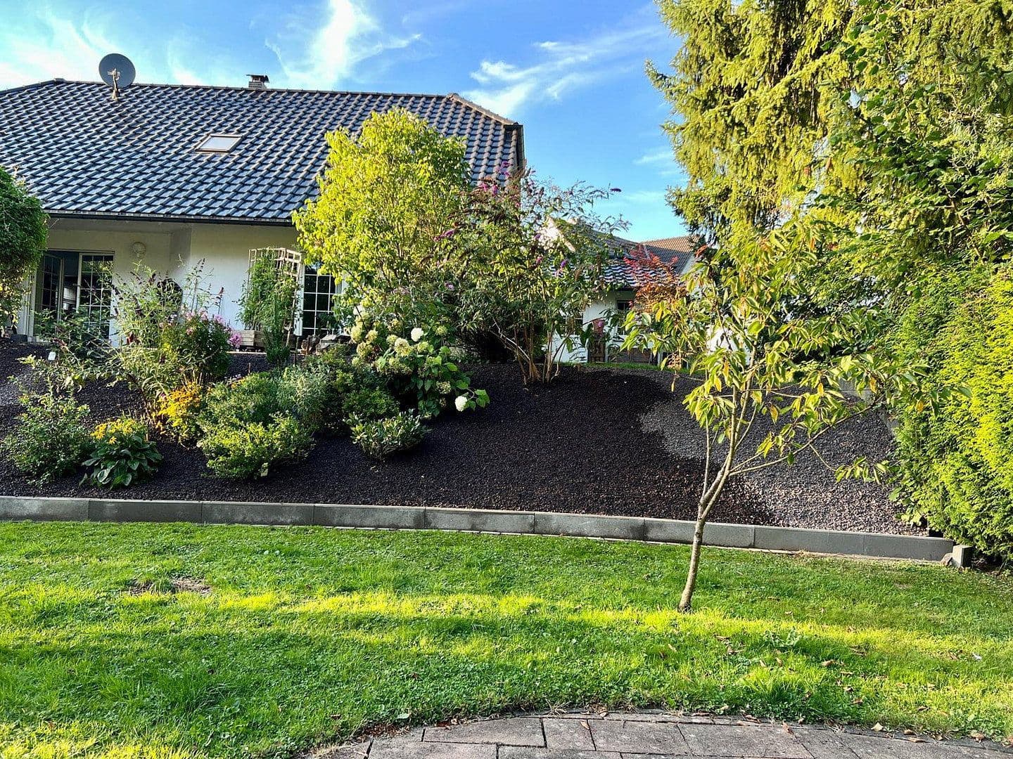 Prodej domu 187 m², pozemek 4.000 m², Brückenweiher, 12, Waldbröl, Severní Porýní-Vestfálsko Prodej domu 187 m², pozemek 4.000 m², Brückenweiher, 12, Waldbröl, Severní Porýní-Vestfálsko