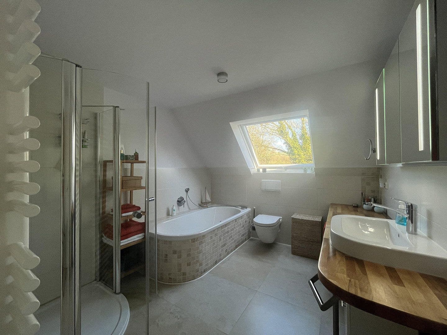 Prodej domu 124 m², pozemek 634 m², Hamburg, Hamburg Prodej domu 124 m², pozemek 634 m², Hamburg, Hamburg