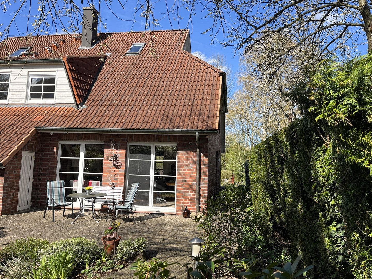 Prodej domu 124 m², pozemek 634 m², Hamburg, Hamburg Prodej domu 124 m², pozemek 634 m², Hamburg, Hamburg