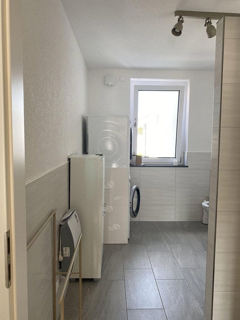 Pronájem bytu 3+1 89 m², Becksteiner Straße 31b, Lauda-Königshofen, Bádensko-Württembersko Pronájem bytu 3+1 89 m², Becksteiner Straße 31b, Lauda-Königshofen, Bádensko-Württembersko