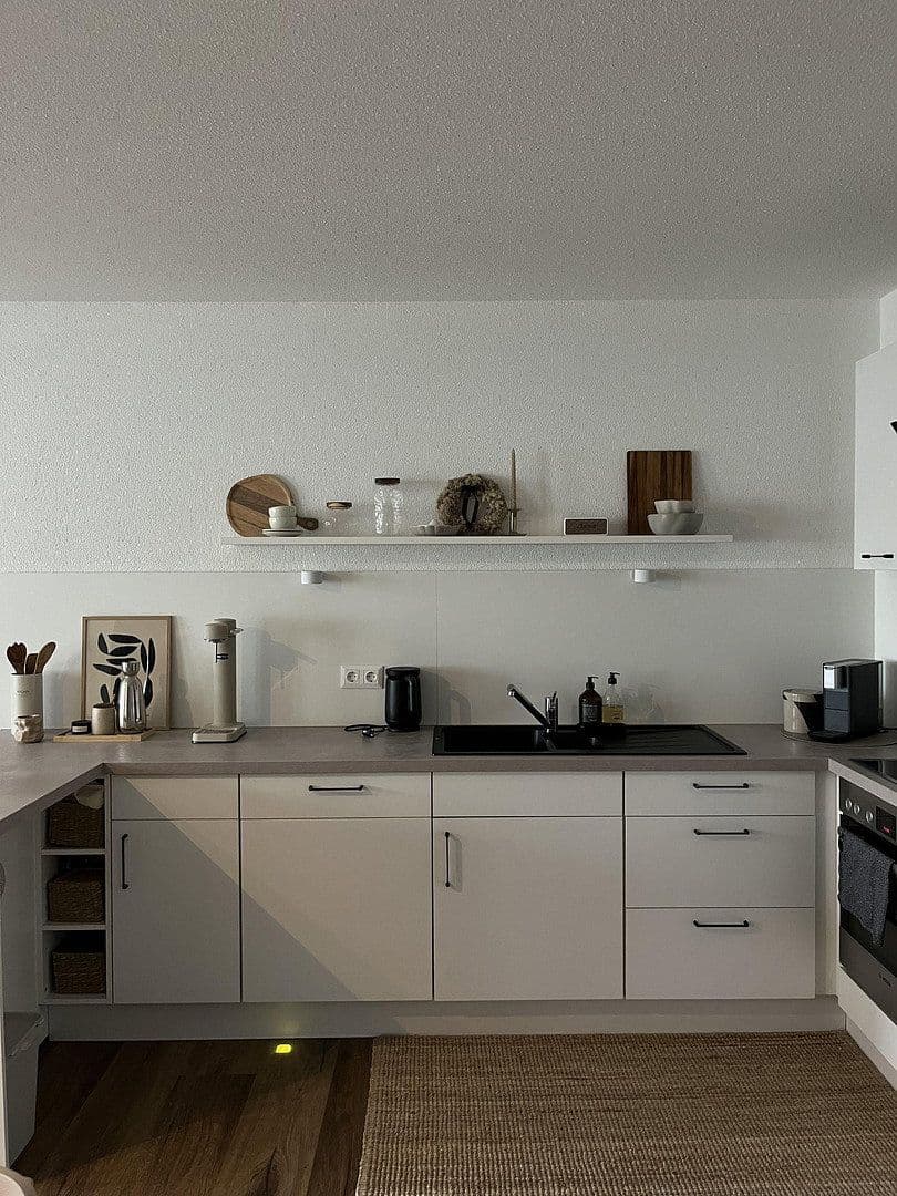 Pronájem bytu 3+1 89 m², Becksteiner Straße 31b, Lauda-Königshofen, Bádensko-Württembersko Pronájem bytu 3+1 89 m², Becksteiner Straße 31b, Lauda-Königshofen, Bádensko-Württembersko