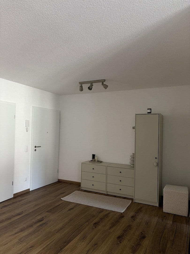 Pronájem bytu 3+1 89 m², Becksteiner Straße 31b, Lauda-Königshofen, Bádensko-Württembersko Pronájem bytu 3+1 89 m², Becksteiner Straße 31b, Lauda-Königshofen, Bádensko-Württembersko