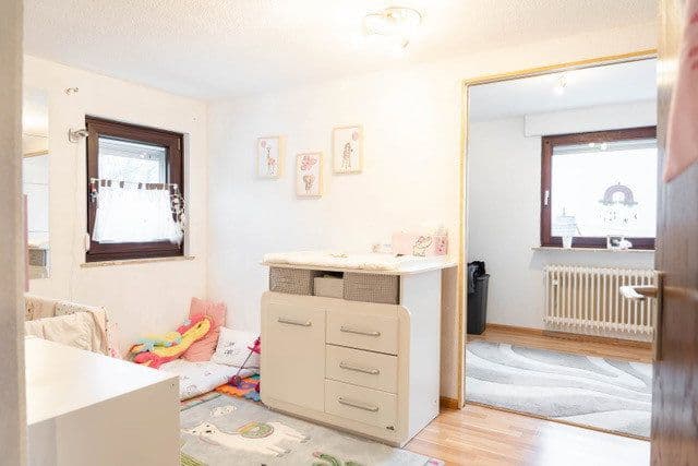 Prodej bytu 3+kk 89 m², Lessingstr. 1, Bendorf, Porýní-Falc Prodej bytu 3+kk 89 m², Lessingstr. 1, Bendorf, Porýní-Falc