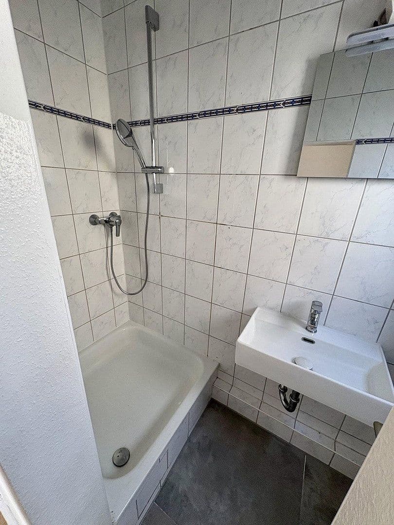 Pronájem bytu 2+1 73 m², Frankfurt am Main, Hessen Pronájem bytu 2+1 73 m², Frankfurt am Main, Hessen