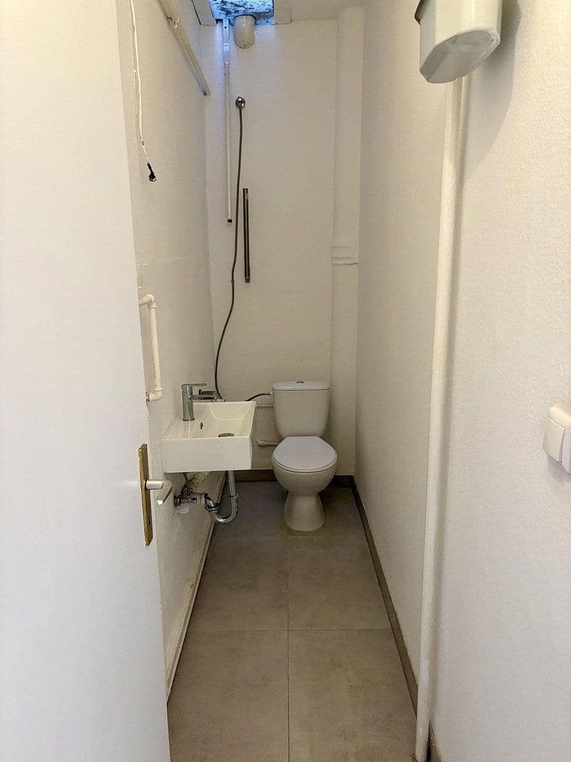 Pronájem bytu 2+1 73 m², Frankfurt am Main, Hessen Pronájem bytu 2+1 73 m², Frankfurt am Main, Hessen