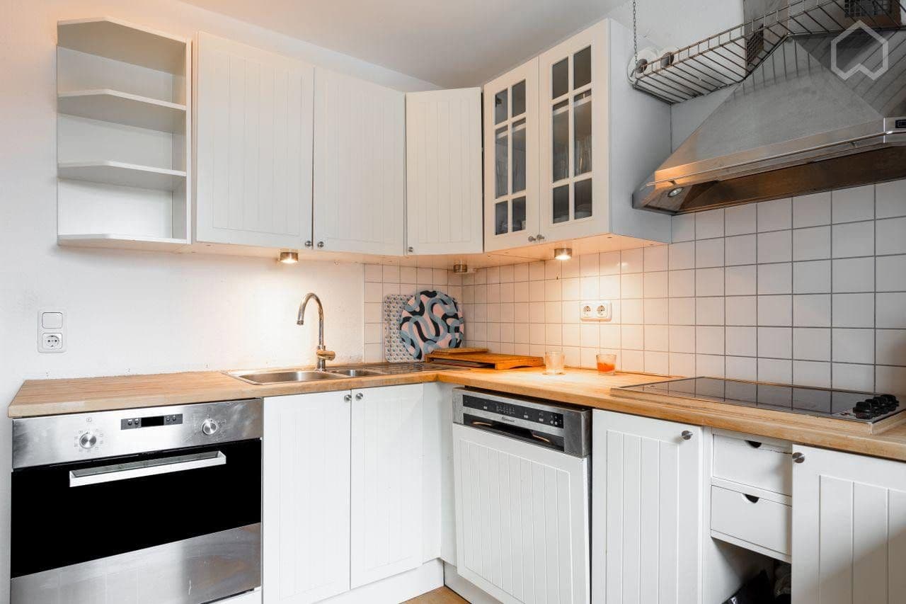 Prodej bytu 3+1 110 m², Maybachstr. 170, Köln, Severní Porýní-Vestfálsko Prodej bytu 3+1 110 m², Maybachstr. 170, Köln, Severní Porýní-Vestfálsko