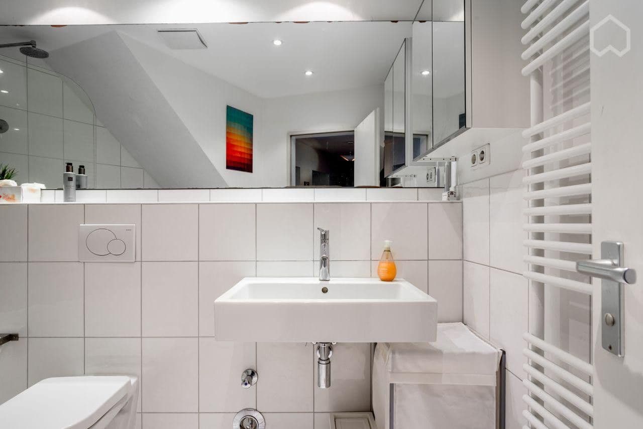 Prodej bytu 3+1 110 m², Maybachstr. 170, Köln, Severní Porýní-Vestfálsko Prodej bytu 3+1 110 m², Maybachstr. 170, Köln, Severní Porýní-Vestfálsko