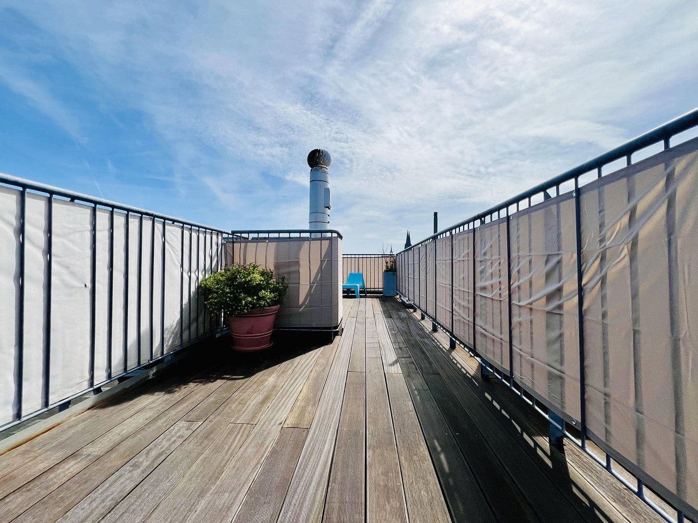 Prodej bytu 3+1 110 m², Maybachstr. 170, Köln, Severní Porýní-Vestfálsko Prodej bytu 3+1 110 m², Maybachstr. 170, Köln, Severní Porýní-Vestfálsko