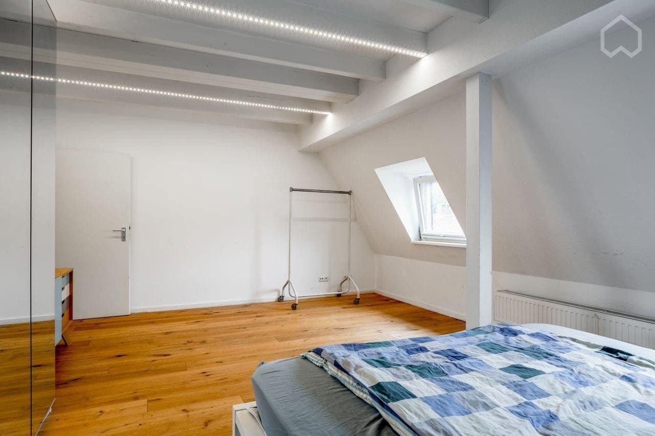 Prodej bytu 3+1 110 m², Maybachstr. 170, Köln, Severní Porýní-Vestfálsko Prodej bytu 3+1 110 m², Maybachstr. 170, Köln, Severní Porýní-Vestfálsko