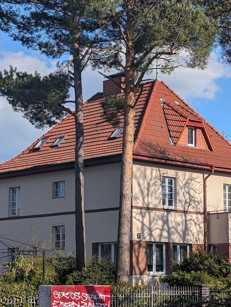 Prodej domu 199 m², pozemek 951 m², Berlin, Berlín Prodej domu 199 m², pozemek 951 m², Berlin, Berlín