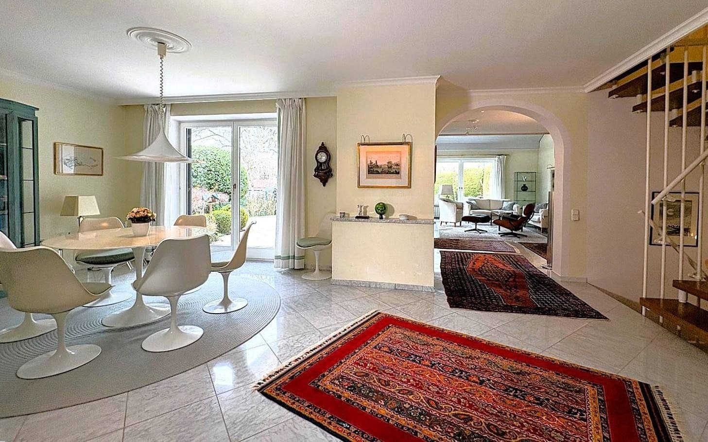 Prodej domu 222 m², pozemek 444 m², Starnberg, Bavorsko Prodej domu 222 m², pozemek 444 m², Starnberg, Bavorsko